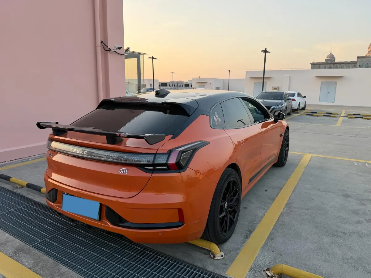 2023 Zeekr 001 BEV 100KWH,autocango,china used car exporter,china ev exporter,chinese used car exporter,chinese used ev exporter