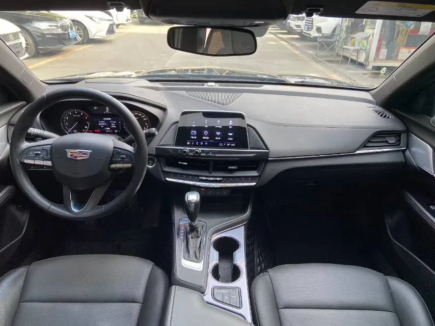 2023 Cadillac CT4 2.0T 237HP L4 8AT,autocango,china used car exporter,china ev exporter,chinese used car exporter,chinese used ev exporter