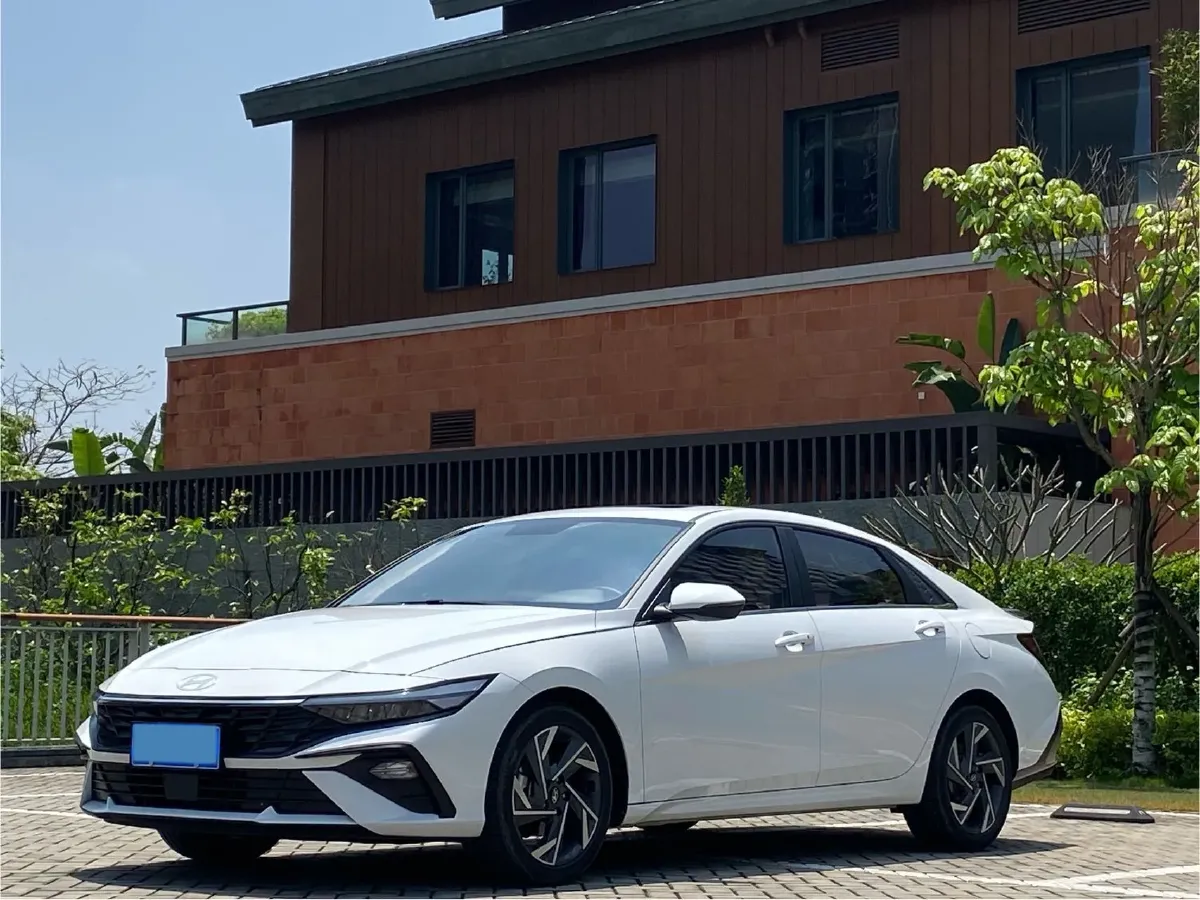 2023 Hyundai Elantra 1.5L 115HP L4 CVT,autocango,china used car exporter,china ev exporter,chinese used car exporter,chinese used ev exporter