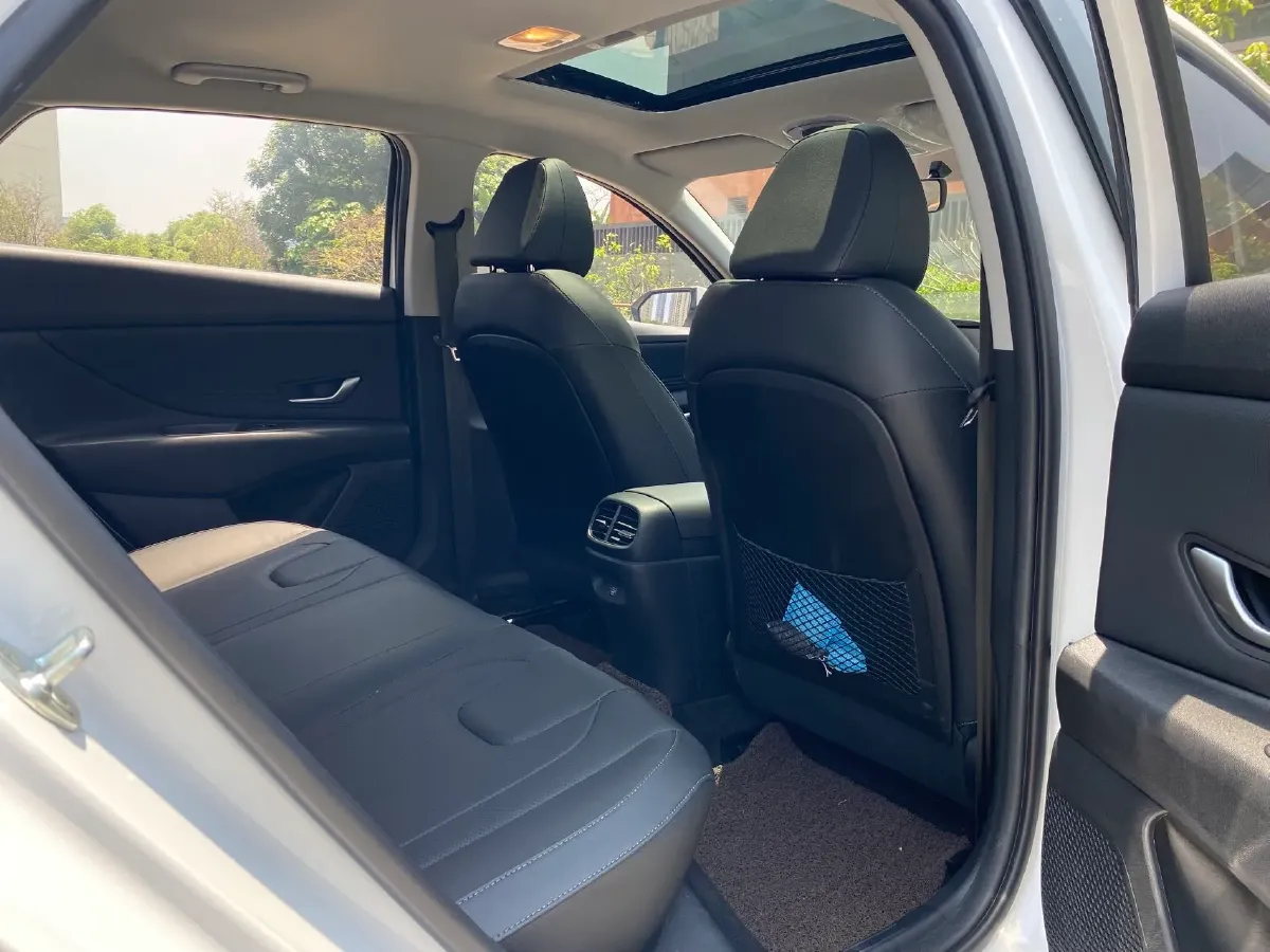 2023 Hyundai Elantra 1.5L 115HP L4 CVT,autocango,china used car exporter,china ev exporter,chinese used car exporter,chinese used ev exporter