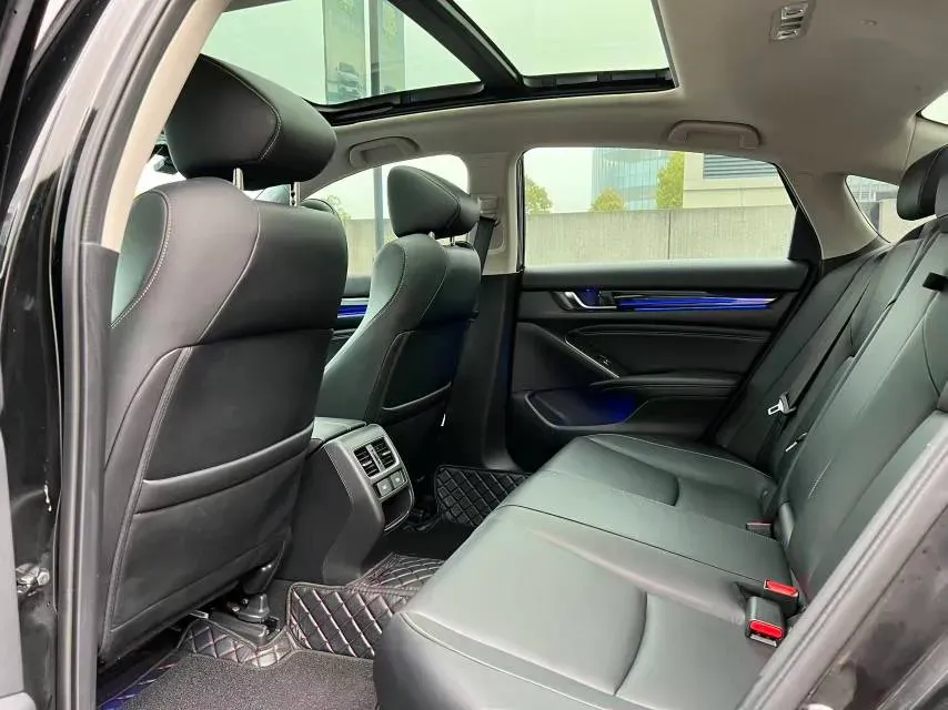 2022 Honda Accord 1.5T 194HP L4 CVT,autocango,china used car exporter,china ev exporter,chinese used car exporter,chinese used ev exporter