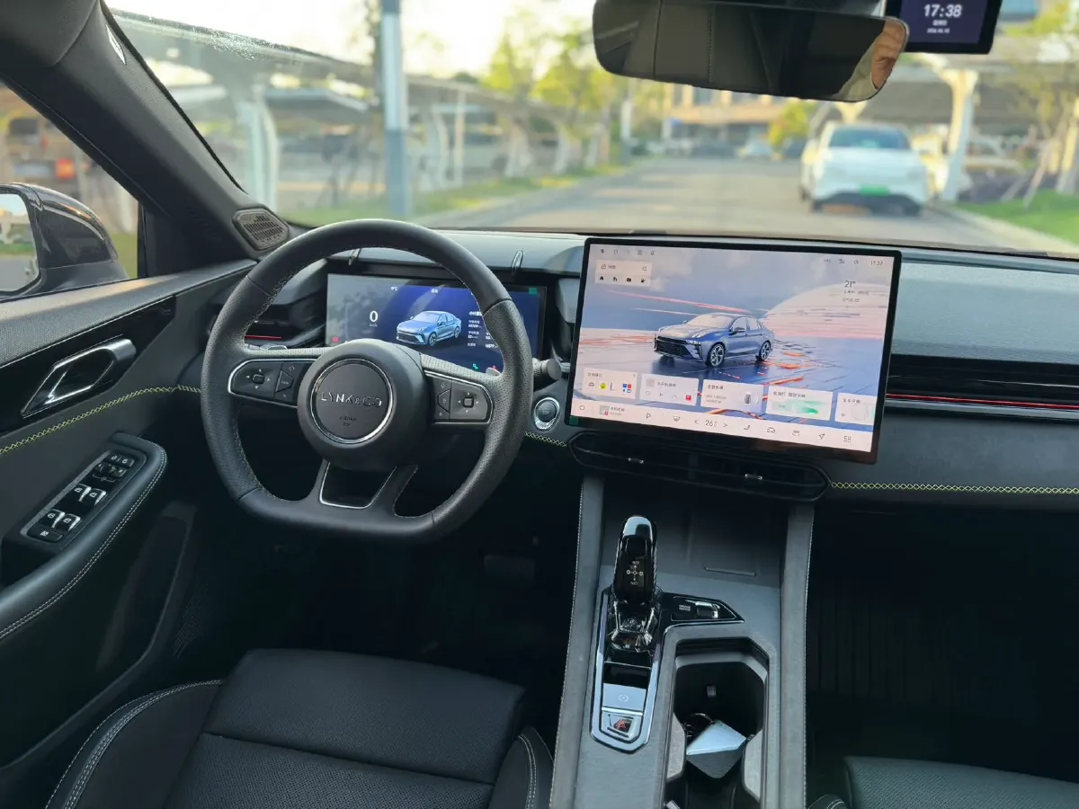 2025 LYNK&CO 03 2.0T 254HP L4 7DCT,autocango,china used car exporter,china ev exporter,chinese used car exporter,chinese used ev exporter