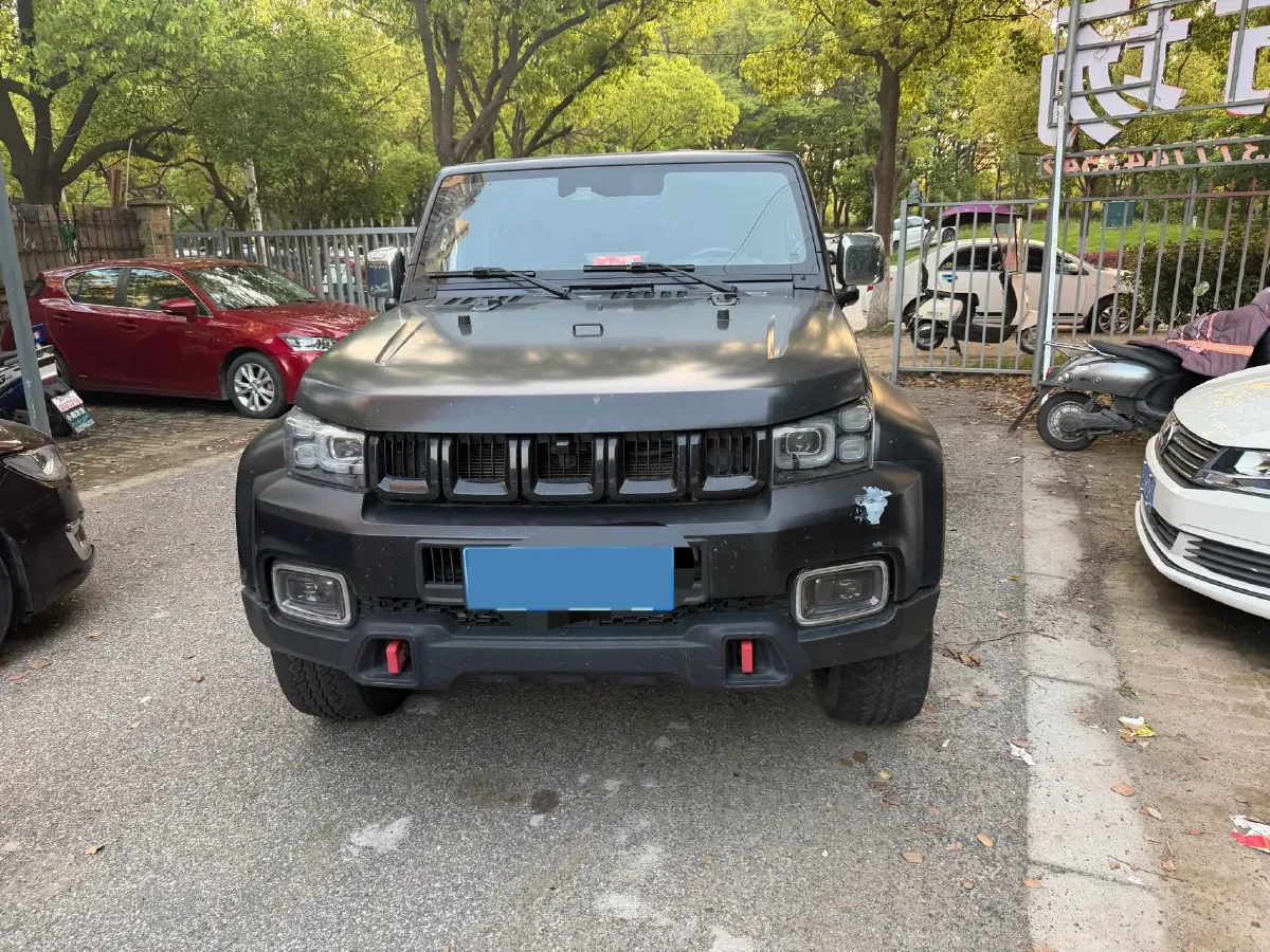2023 Beijing BJ40 2.0T 163HP L4 8AT,autocango,china used car exporter,china ev exporter,chinese used car exporter,chinese used ev exporter