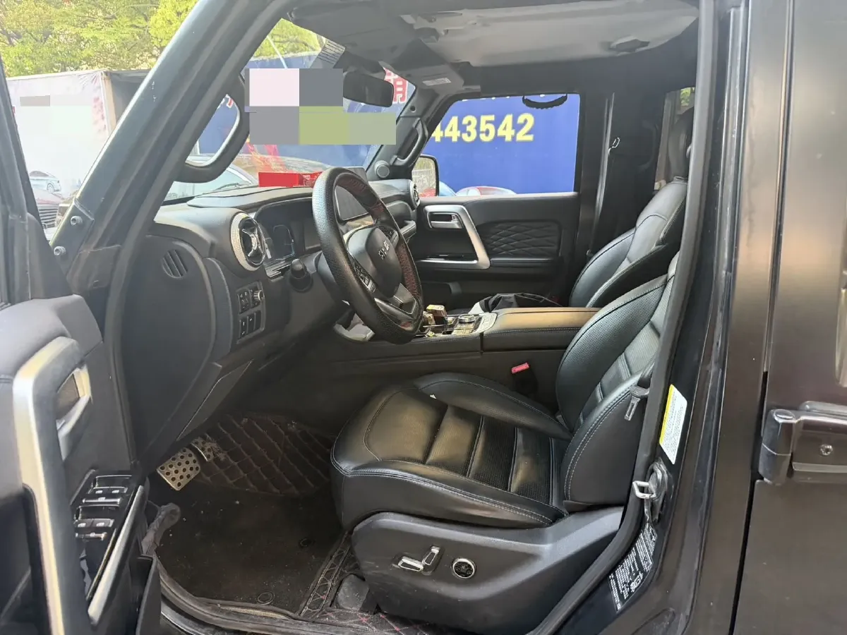 2023 Beijing BJ40 2.0T 163HP L4 8AT,autocango,china used car exporter,china ev exporter,chinese used car exporter,chinese used ev exporter