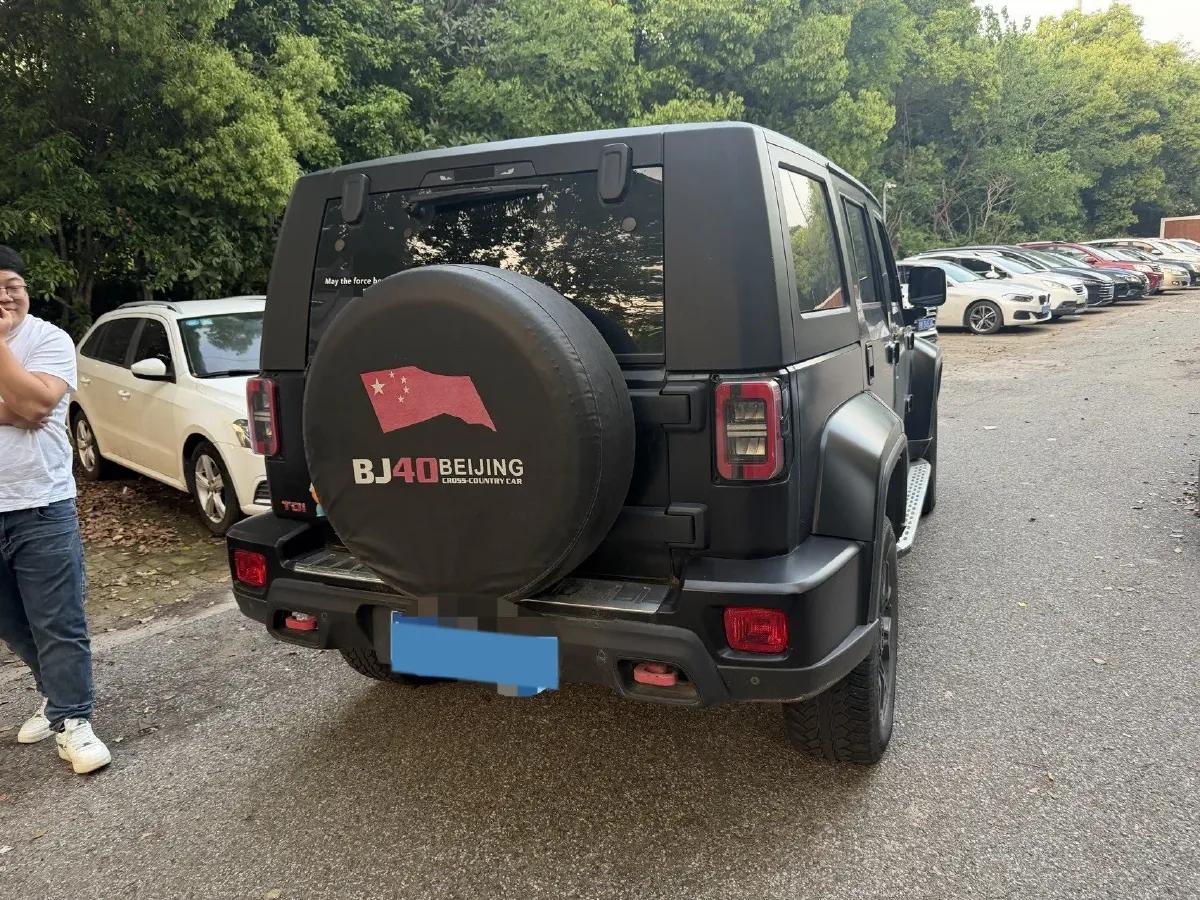 2023 Beijing BJ40 2.0T 163HP L4 8AT,autocango,china used car exporter,china ev exporter,chinese used car exporter,chinese used ev exporter