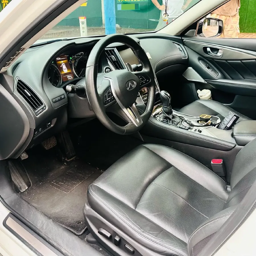 2018 Jeep Grand Commander 2.0T 265HP L4 9AT,autocango,china used car exporter,china ev exporter,chinese used car exporter,chinese used ev exporter