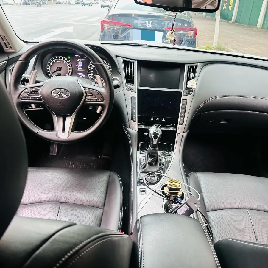 2018 Jeep Grand Commander 2.0T 265HP L4 9AT,autocango,china used car exporter,china ev exporter,chinese used car exporter,chinese used ev exporter