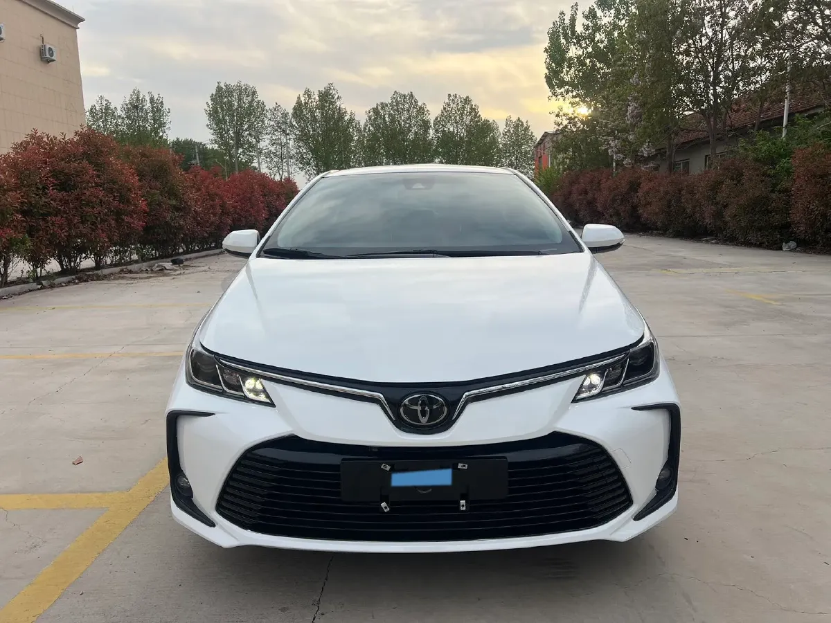 2019 Toyota Corolla 1.2T 116HP L4 CVT,autocango,china used car exporter,china ev exporter,chinese used car exporter,chinese used ev exporter