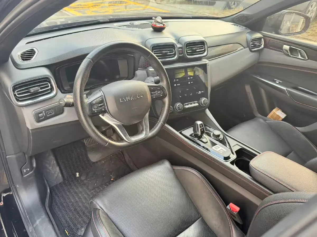 2020 LYNK&CO 03 1.5T 180HP L3 7DCT,autocango,china used car exporter,china ev exporter,chinese used car exporter,chinese used ev exporter