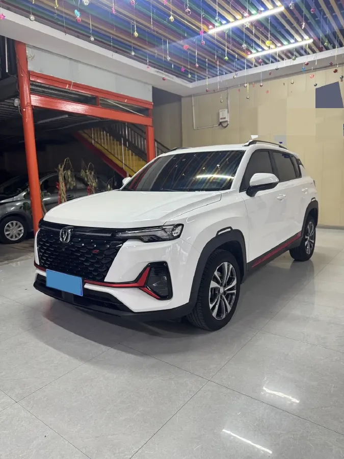 2022 ChangAn CS35 Plus 1.4T 160HP L4 7DCT,autocango,china used car exporter,china ev exporter,chinese used car exporter,chinese used ev exporter