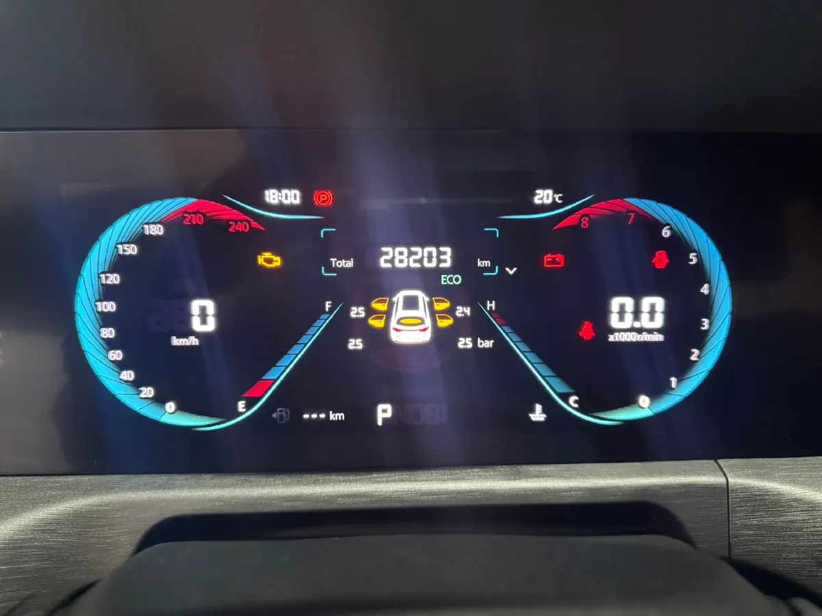 2022 ChangAn CS35 Plus 1.4T 160HP L4 7DCT,autocango,china used car exporter,china ev exporter,chinese used car exporter,chinese used ev exporter