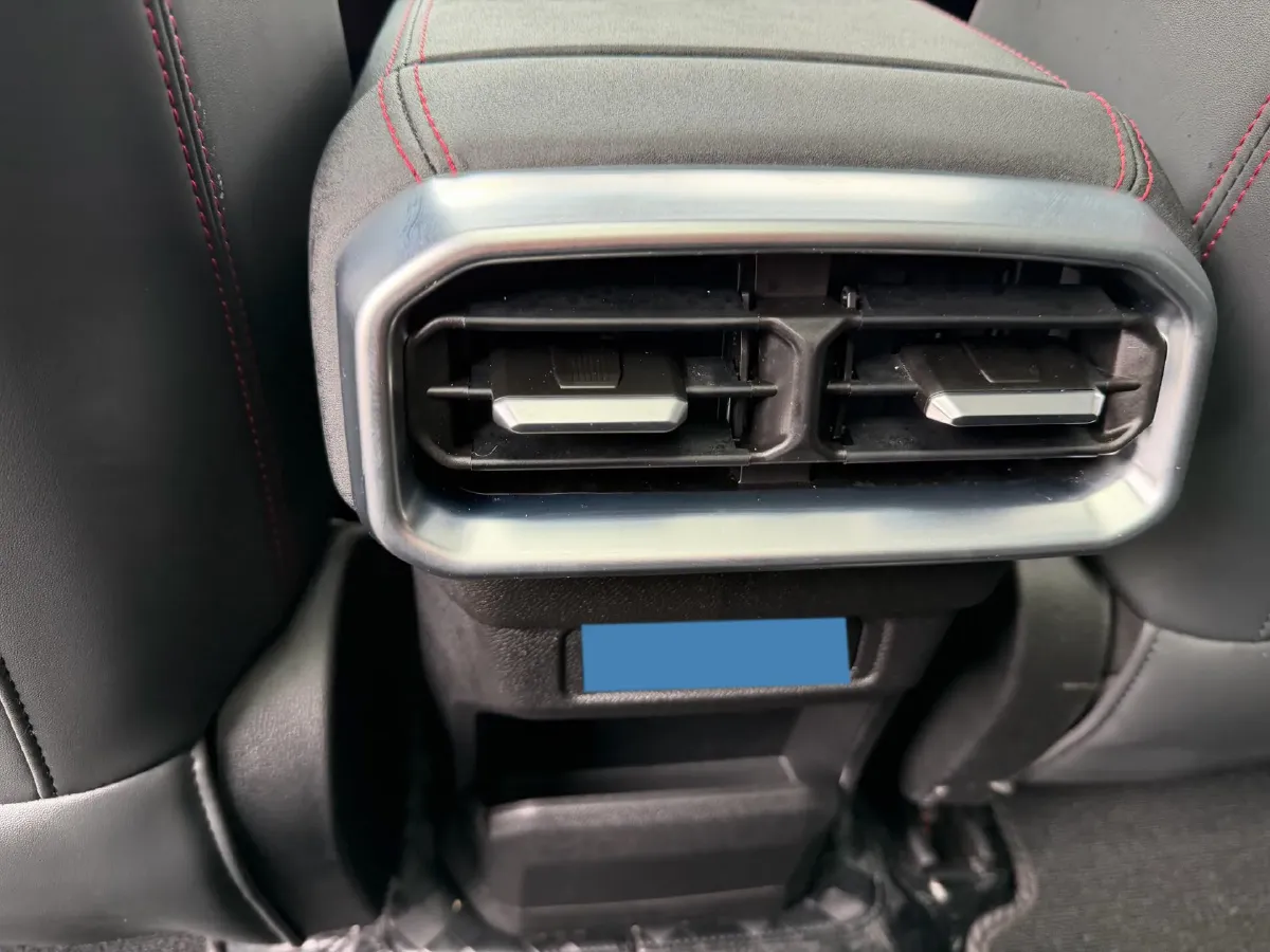 2024 Jetour ShanHai TravellerC-DM 1.5T 156HP L4 3DHT PHEV 26.7KWH,autocango,china used car exporter,china ev exporter,chinese used car exporter,chinese used ev exporter