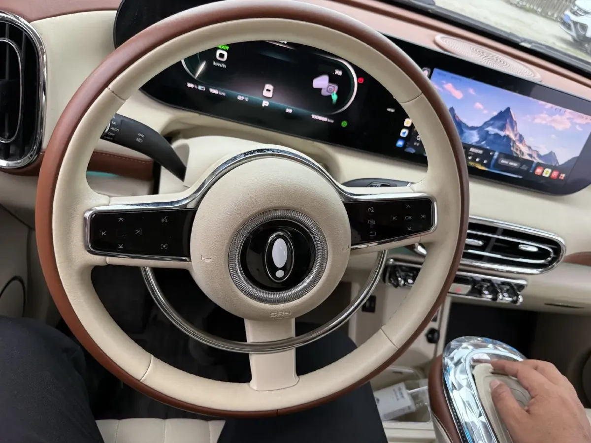 2022 Ora BalletCat BEV 49.92KWH,autocango,china used car exporter,china ev exporter,chinese used car exporter,chinese used ev exporter