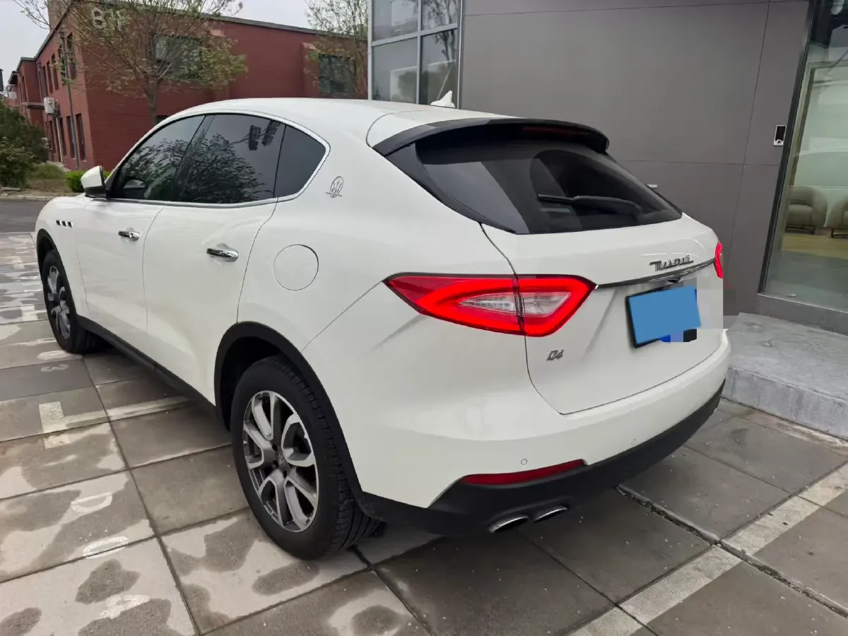 2018 Maserati Levante 3.0T 350HP V6 8AT,autocango,china used car exporter,china ev exporter,chinese used car exporter,chinese used ev exporter