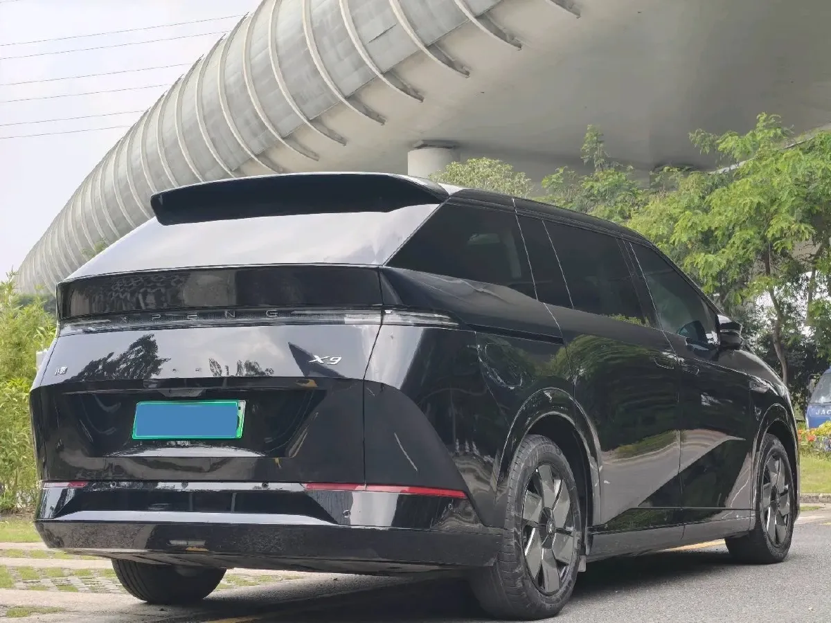 2024 Xpeng X9 BEV 101.5KWH,autocango,china used car exporter,china ev exporter,chinese used car exporter,chinese used ev exporter