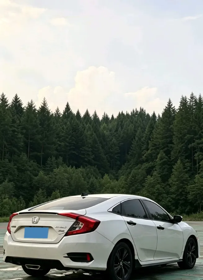 2019 Honda Civic 1.5T 177HP L4 CVT,autocango,china used car exporter,china ev exporter,chinese used car exporter,chinese used ev exporter