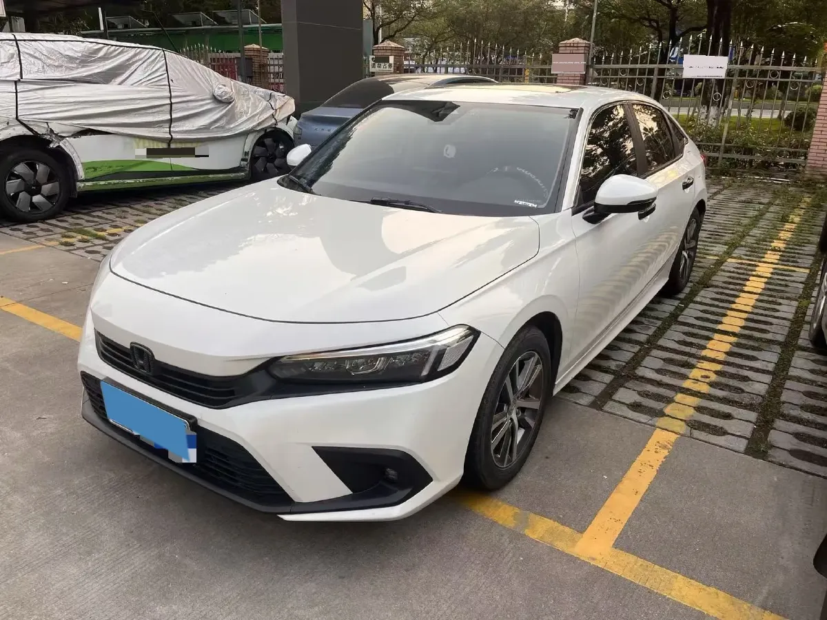 2022 Honda Civic 1.5T 182HP L4 CVT,autocango,china used car exporter,china ev exporter,chinese used car exporter,chinese used ev exporter