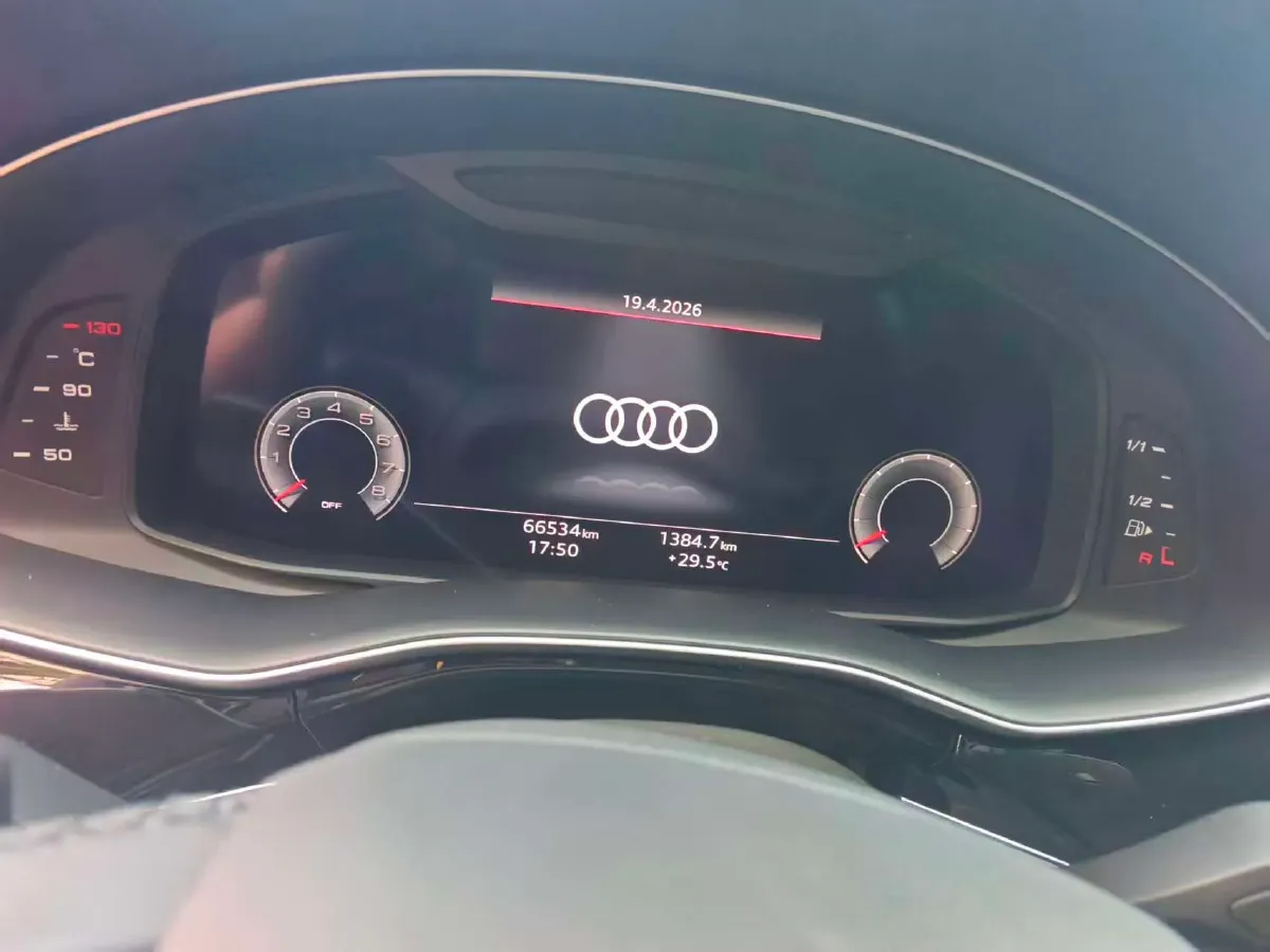 2022 Volkswagen Touareg 3.0T 340HP V6 8AT,autocango,china used car exporter,china ev exporter,chinese used car exporter,chinese used ev exporter