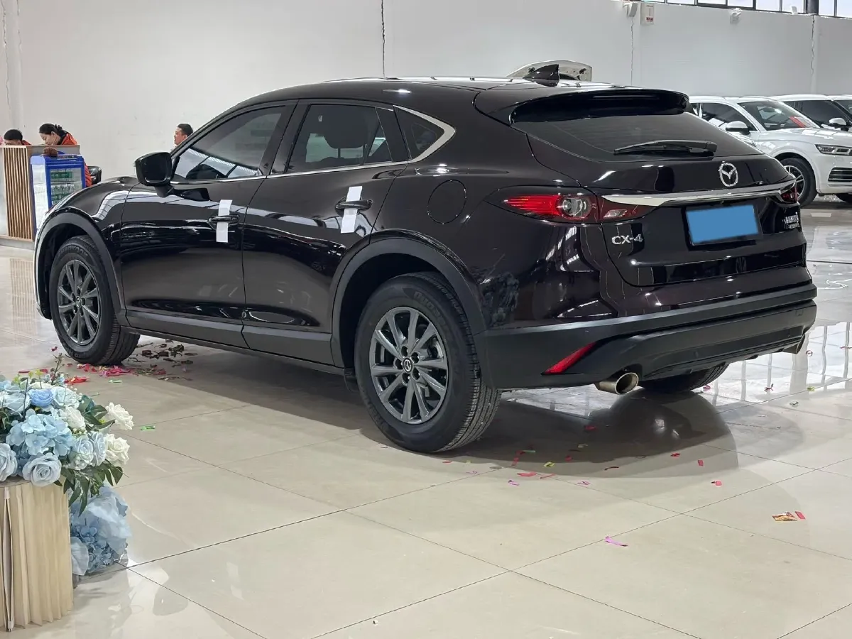 2021 Mazda CX-4 2.0L 158HP L4 6AT,autocango,china used car exporter,china ev exporter,chinese used car exporter,chinese used ev exporter