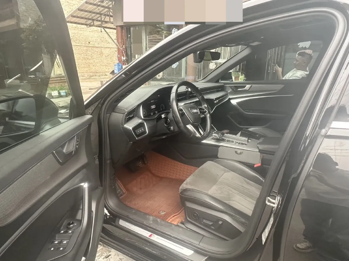 2021 Audi A6L 2.0T 190HP L4 7DCT,autocango,china used car exporter,china ev exporter,chinese used car exporter,chinese used ev exporter