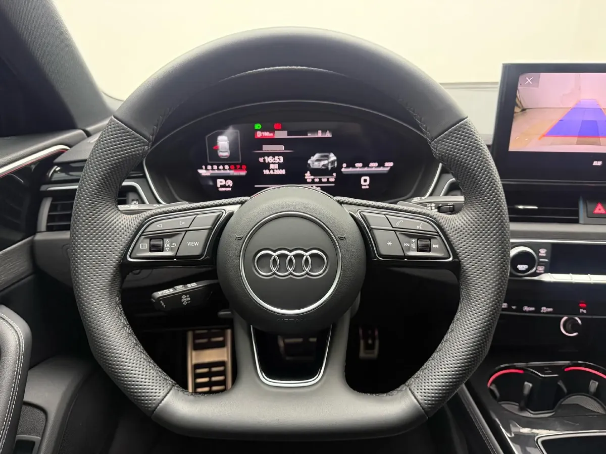 2024 Audi A4L 2.0T 190HP L4 7DCT,autocango,china used car exporter,china ev exporter,chinese used car exporter,chinese used ev exporter