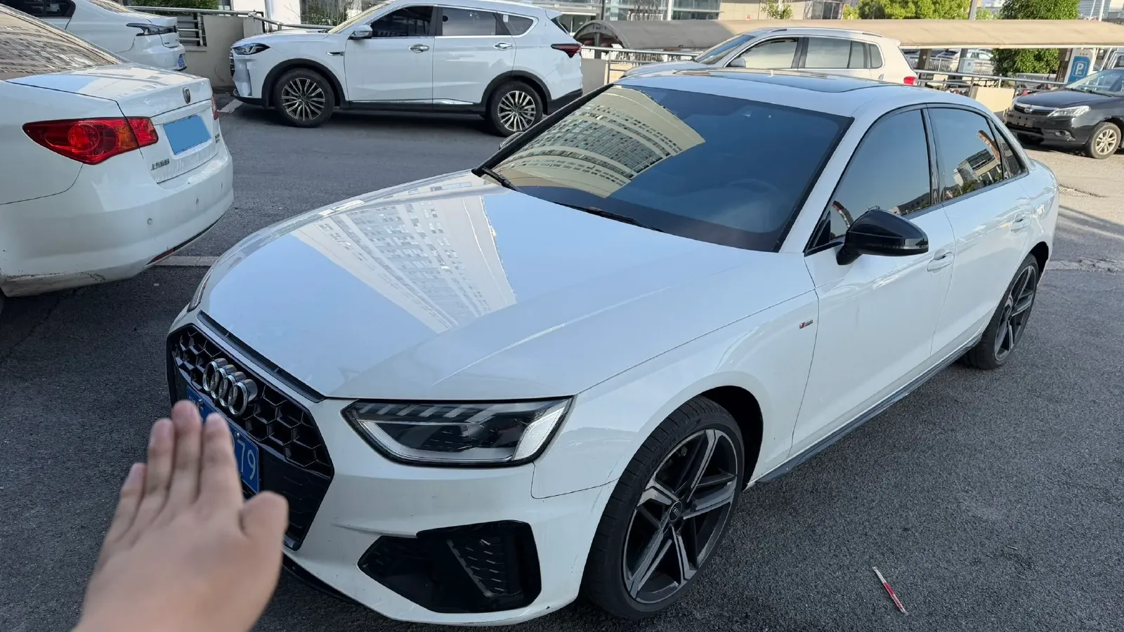 2023 Audi A4L 2.0T 190HP L4 7DCT,autocango,china used car exporter,china ev exporter,chinese used car exporter,chinese used ev exporter