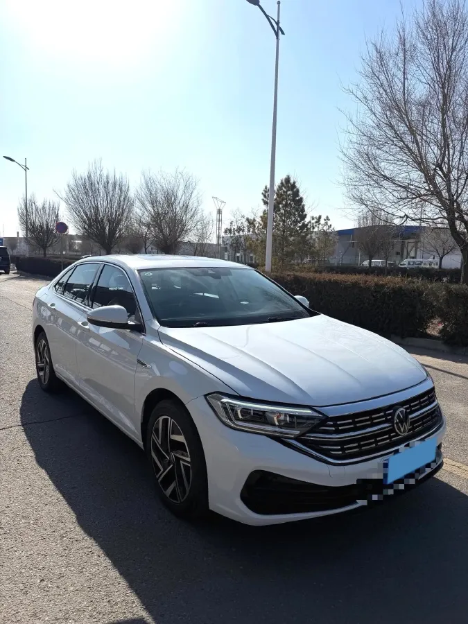 2023 Volkswagen Sagitar 1.2T 116HP L4 7DCT,autocango,china used car exporter,china ev exporter,chinese used car exporter,chinese used ev exporter