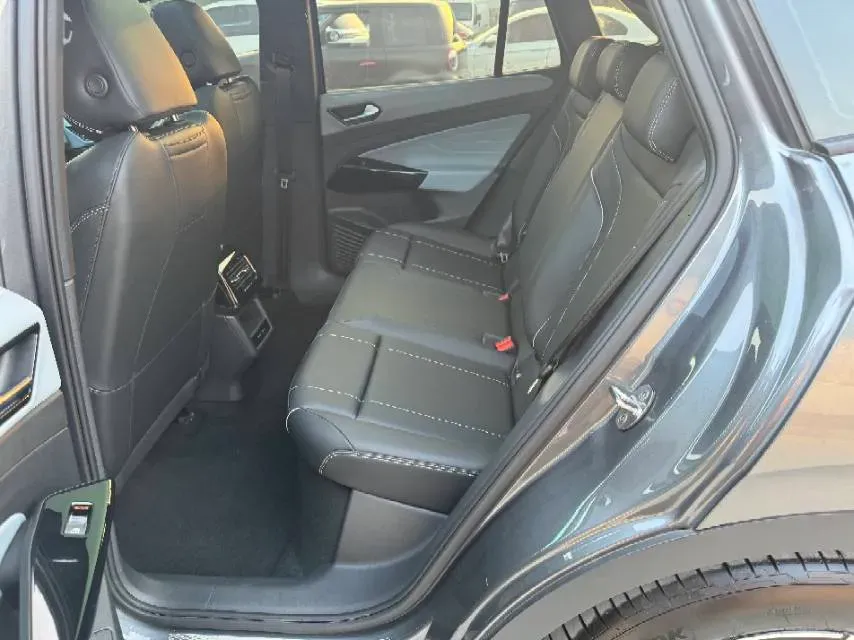 2024 Volkswagen ID.4 X BEV 52.8KWH,autocango,china used car exporter,china ev exporter,chinese used car exporter,chinese used ev exporter