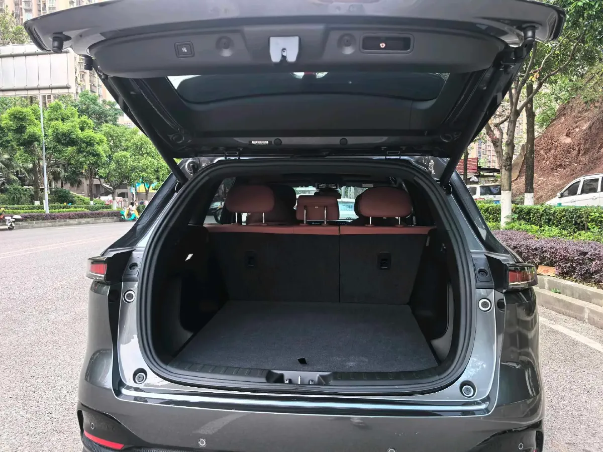 2025 ChangAn CS75 Plus 1.5T 192HP L4 8AT,autocango,china used car exporter,china ev exporter,chinese used car exporter,chinese used ev exporter