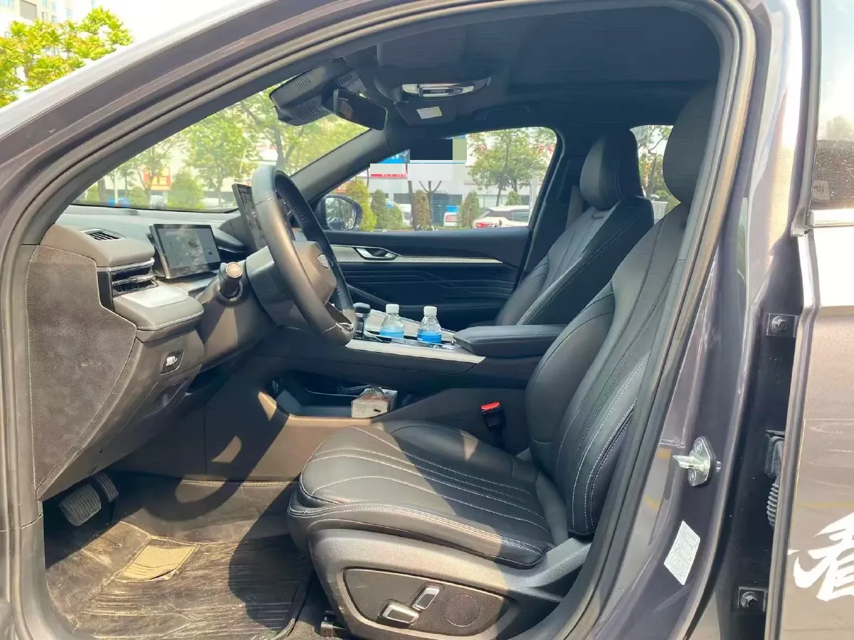 2025 Geely Preface 1.5T 181HP L4 7DCT,autocango,china used car exporter,china ev exporter,chinese used car exporter,chinese used ev exporter