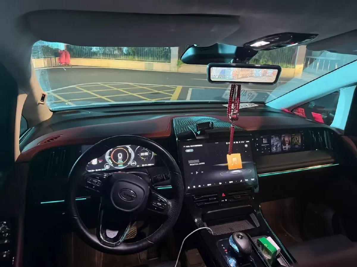 2023 GAC Trumpchi M8 2.0T 190HP L4 E-CVT Hybrid,autocango,china used car exporter,china ev exporter,chinese used car exporter,chinese used ev exporter