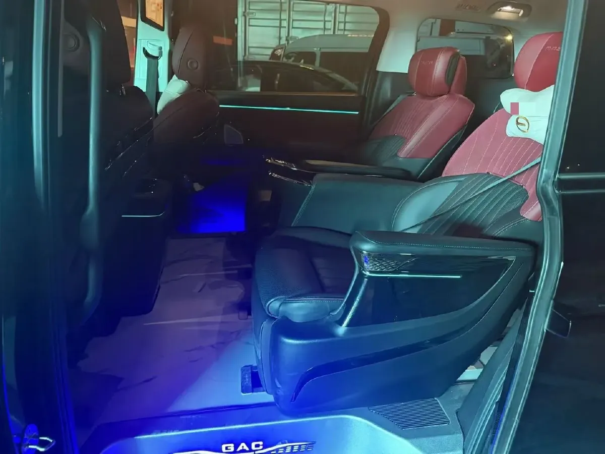 2023 GAC Trumpchi M8 2.0T 190HP L4 E-CVT Hybrid,autocango,china used car exporter,china ev exporter,chinese used car exporter,chinese used ev exporter