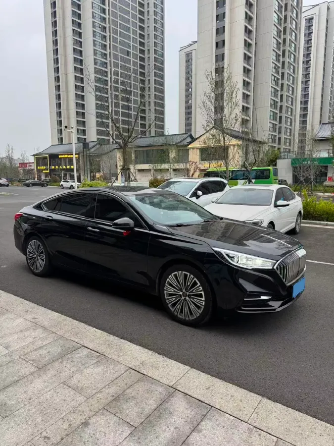 2022 HongQi H5 1.5T 169HP L4 7DCT,autocango,china used car exporter,china ev exporter,chinese used car exporter,chinese used ev exporter
