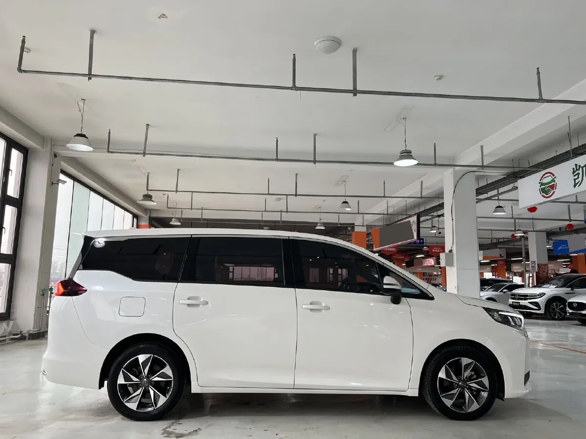 2021 GAC Trumpchi M6 1.5T 169HP L4 7DCT,autocango,china used car exporter,china ev exporter,chinese used car exporter,chinese used ev exporter