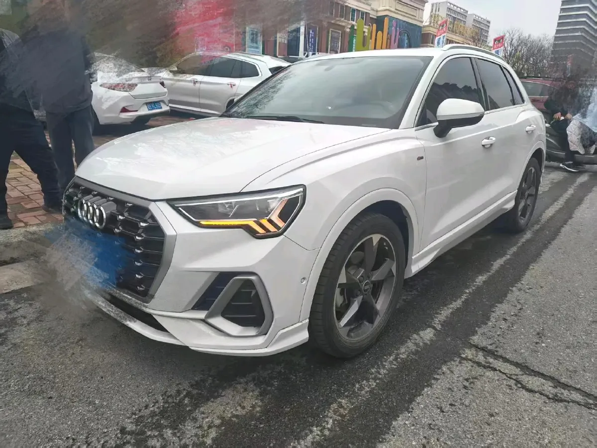 2022 Audi Q3 1.4T 150HP L4 7DCT,autocango,china used car exporter,china ev exporter,chinese used car exporter,chinese used ev exporter