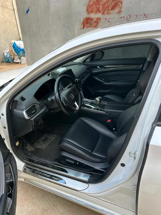 2022 Honda Accord 1.5T 194HP L4 CVT,autocango,china used car exporter,china ev exporter,chinese used car exporter,chinese used ev exporter