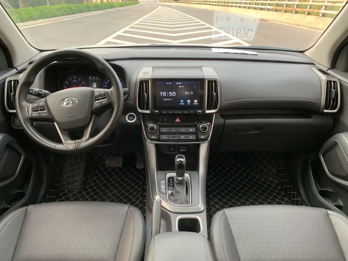 2019 Hyundai ix35 2.0L 160HP L4 6AT,autocango,china used car exporter,china ev exporter,chinese used car exporter,chinese used ev exporter