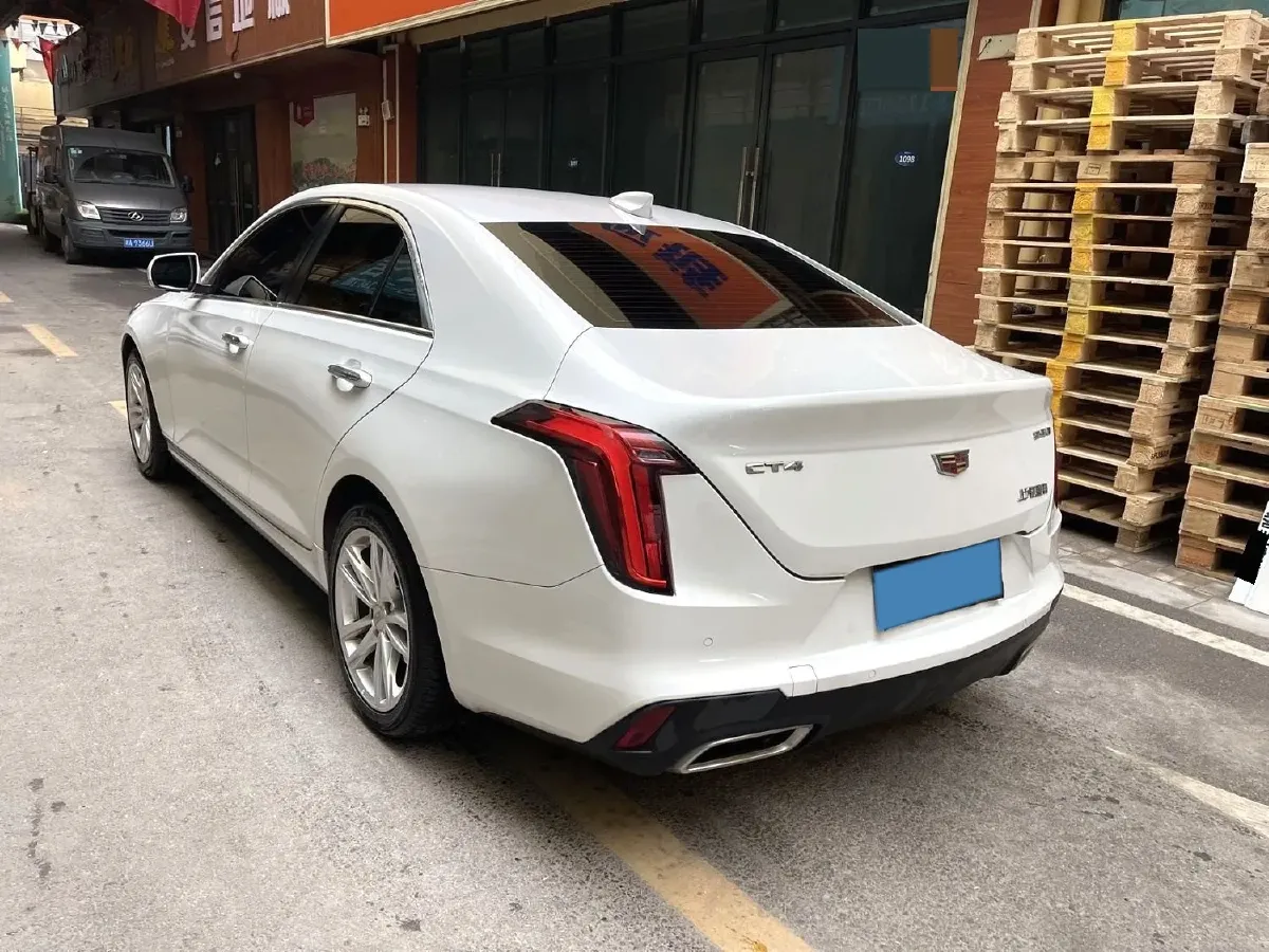 2023 Cadillac CT4 1.5T 211HP L4 8AT,autocango,china used car exporter,china ev exporter,chinese used car exporter,chinese used ev exporter