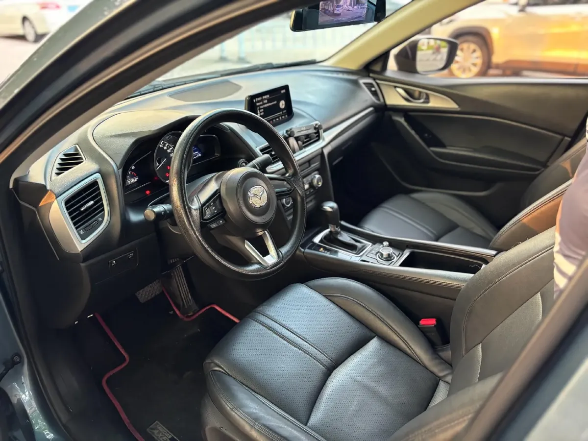 2017 Mazda 3 Axela 1.5L 117HP L4 6AT,autocango,china used car exporter,china ev exporter,chinese used car exporter,chinese used ev exporter