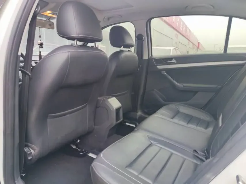 2018 Volkswagen Lavida 1.5L 112HP L4 6AT,autocango,china used car exporter,china ev exporter,chinese used car exporter,chinese used ev exporter