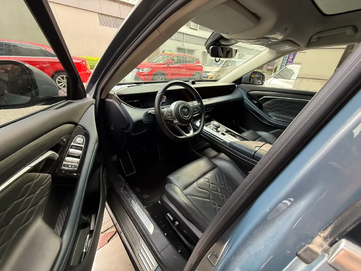 2021 Voyah FREE Range Extended 109HP REEV 33KWH,autocango,china used car exporter,china ev exporter,chinese used car exporter,chinese used ev exporter