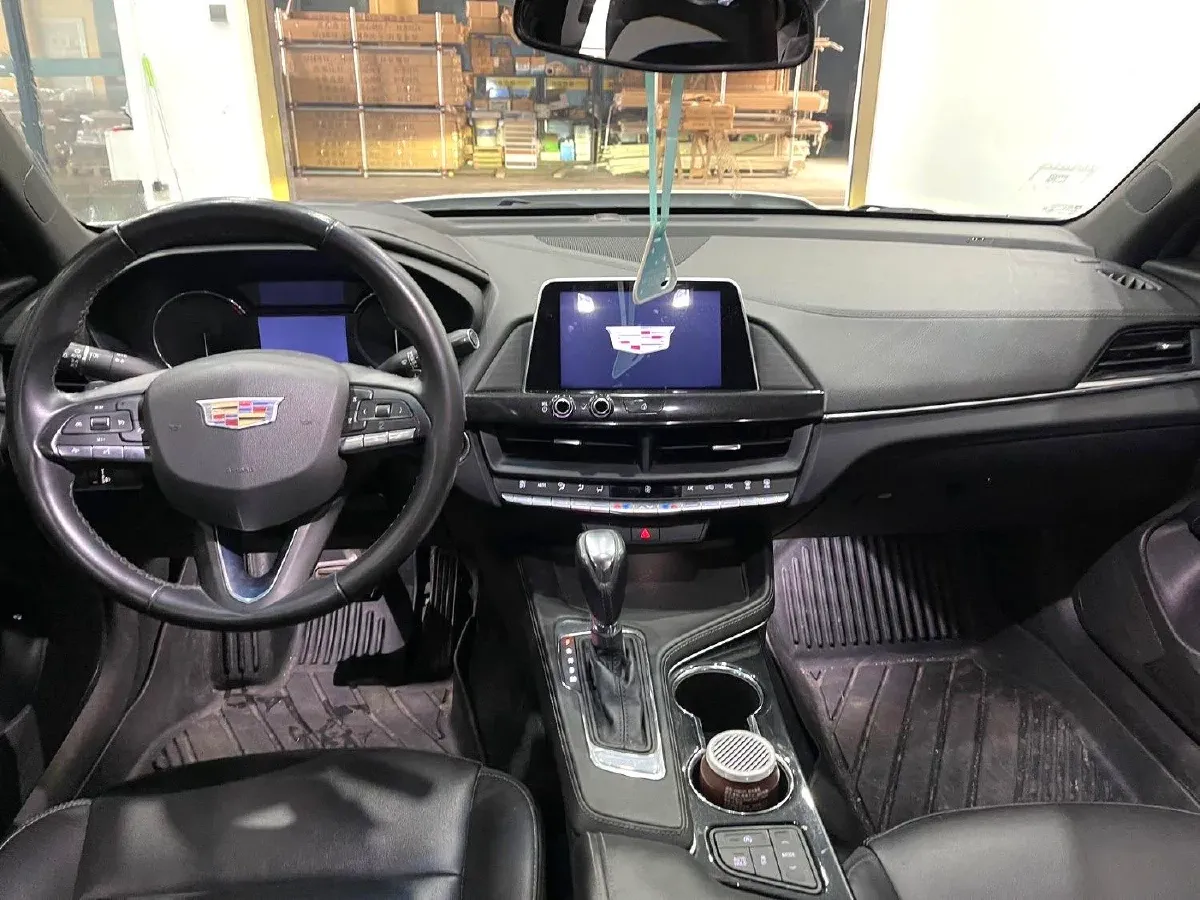 2023 Cadillac CT4 1.5T 211HP L4 8AT,autocango,china used car exporter,china ev exporter,chinese used car exporter,chinese used ev exporter