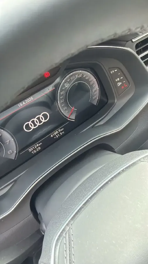 2024 Audi A6L 2.0T 245HP L4 7DCT,autocango,china used car exporter,china ev exporter,chinese used car exporter,chinese used ev exporter