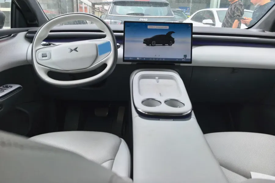 2025 Xpeng G7 BEV,autocango,china used car exporter,china ev exporter,chinese used car exporter,chinese used ev exporter