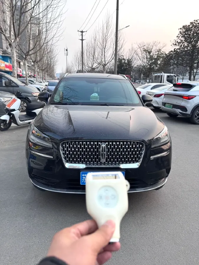 2022 Lincoln Corsair 2.0T 245HP L4 8AT,autocango,china used car exporter,china ev exporter,chinese used car exporter,chinese used ev exporter