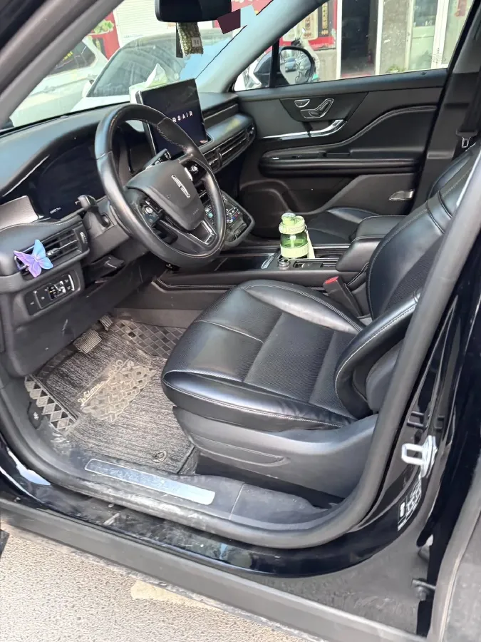 2022 Lincoln Corsair 2.0T 245HP L4 8AT,autocango,china used car exporter,china ev exporter,chinese used car exporter,chinese used ev exporter