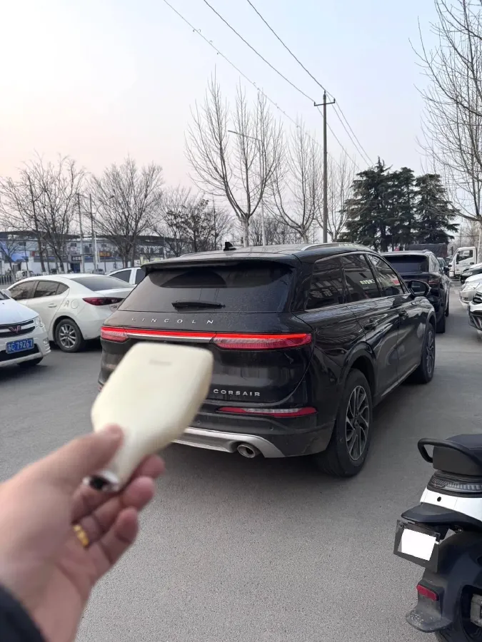 2022 Lincoln Corsair 2.0T 245HP L4 8AT,autocango,china used car exporter,china ev exporter,chinese used car exporter,chinese used ev exporter