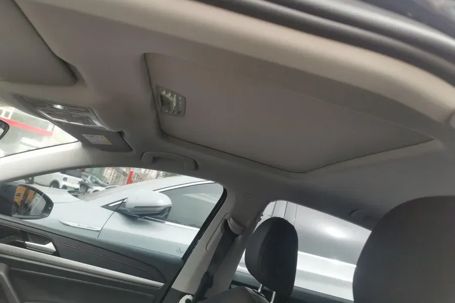 2023 Volkswagen Lavida 1.5T 160HP L4 7DCT,autocango,china used car exporter,china ev exporter,chinese used car exporter,chinese used ev exporter