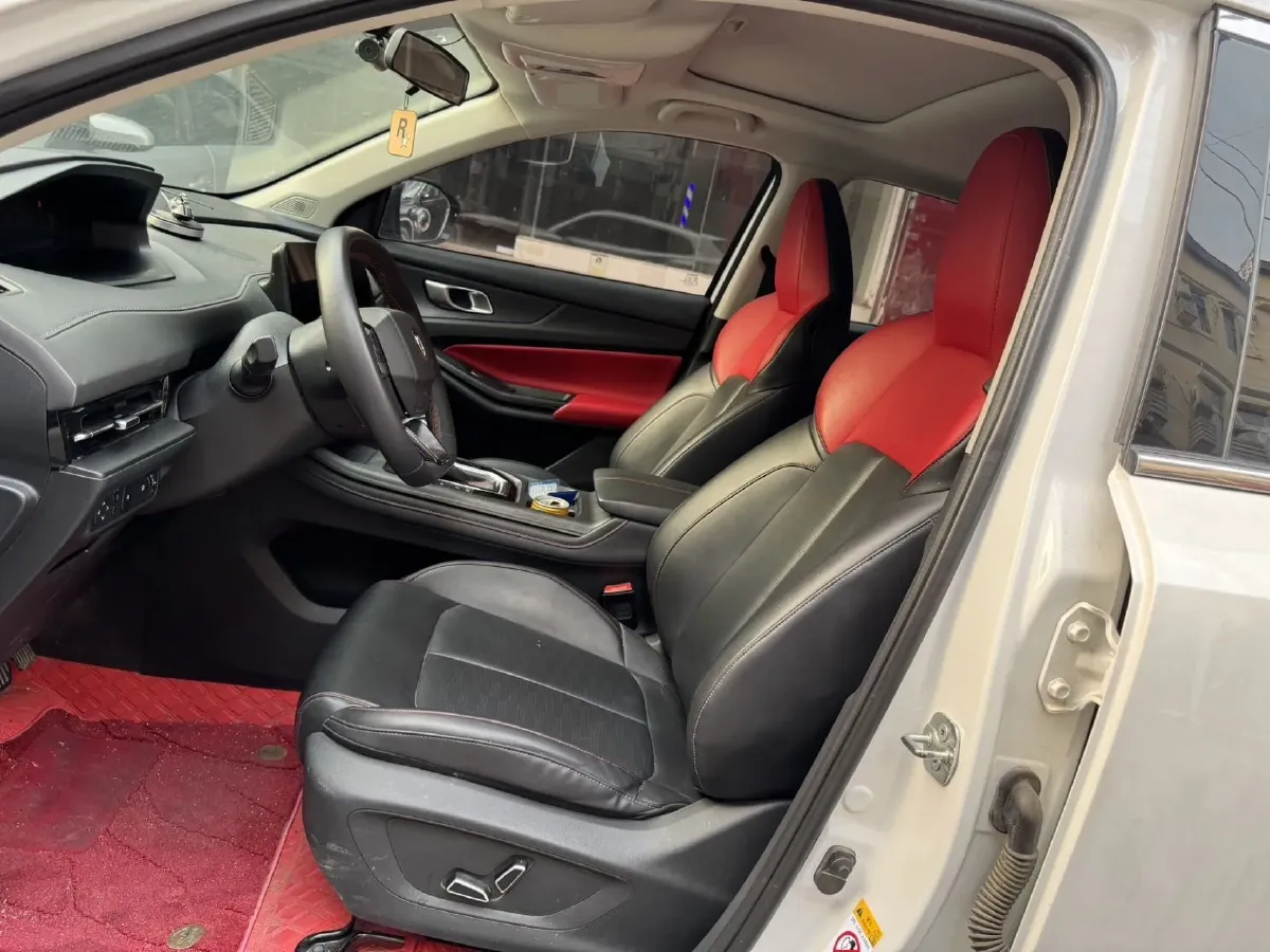 2022 ChangAn CS55 Plus 1.5T 180HP L4 7DCT,autocango,china used car exporter,china ev exporter,chinese used car exporter,chinese used ev exporter