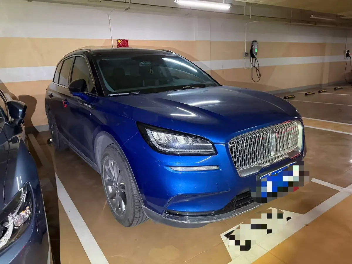 2021 Lincoln Corsair 2.0T 245HP L4 8AT,autocango,china used car exporter,china ev exporter,chinese used car exporter,chinese used ev exporter